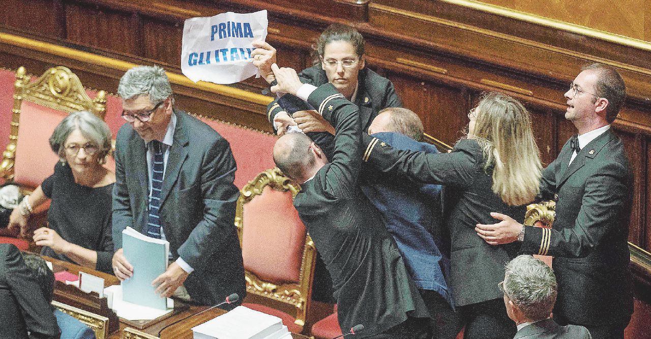 Ius soli, ecco cosa dice la legge e come funziona in altri Paesi Ius soli, ecco cosa dice la legge e come funziona in altri Paesi