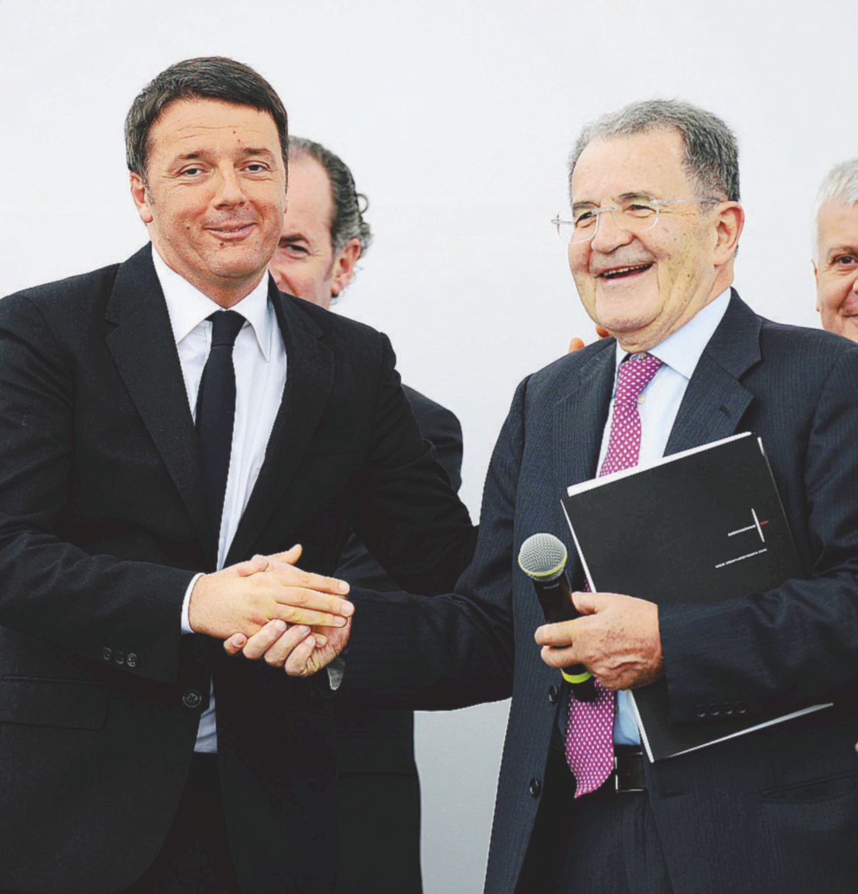 Ex premier - Matteo Renzi e Romano Prodi - LaPresse Renzi vede Prodi: lo teme e vuole capire che farà