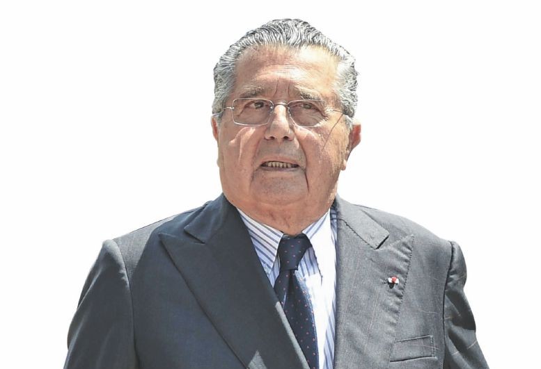 Carlo De Benedetti, l’ex direttore Repubblica, De Benedetti e la tentazione di lasciare