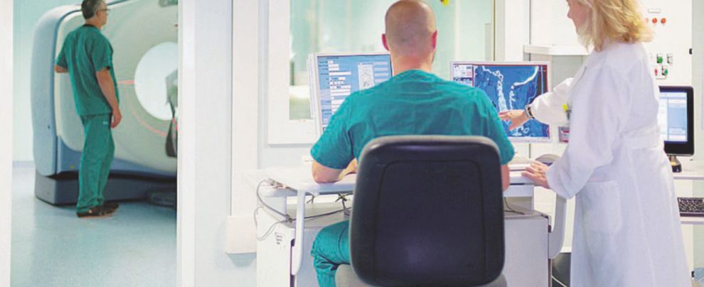 - L’Istituto di Ricovero e Cura Santa Lucia di Roma Roma, l’assalto dei privati alla clinica dei vip