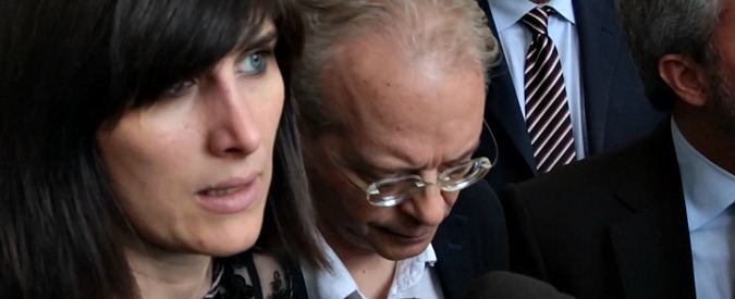 Copertina di Torino, Appendino: “Attimo di panico ha scatenato la fuga”. Questore: “Ora fondamentale collaborazione di chi era in piazza”