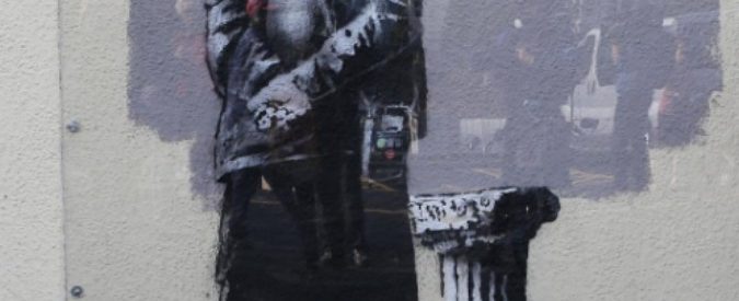 Chi è Banksy, da Robert Del Naja a Thierry Guetta: una, nessuna e centomila identità - 3/7