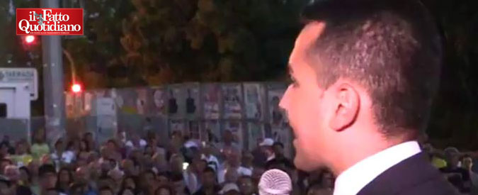 Copertina di M5s, Di Maio: “Noi eredi di Almirante, Berlinguer e Dc? Non è vero. Andate a quel paese”