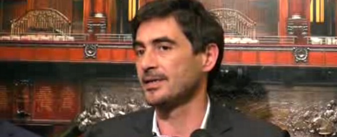 Copertina di Fratoianni (Si): “Renzi non vuole allearsi con me? Stia tranquillo: è reciproco”