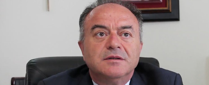 Copertina di Riina, Gratteri: “Morte dignitosa? Non deve uscire dal carcere. E’ ancora attivo e comanda”