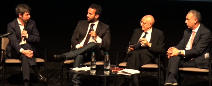 Copertina di Consip, Orlando: “Agito come dovevo”. Legnini (Csm): “Ipotesi depistaggio è inquietante, ma aspettiamo esito indagini”