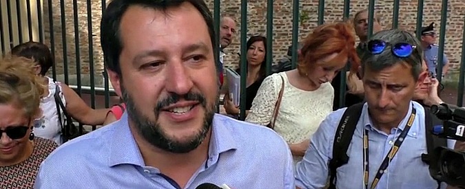 Copertina di Legge elettorale, Salvini: “Berlusconi tace, forse strizza l’occhio a Renzi. Se vuole proporzionale, vuole inciucio “