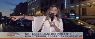 Copertina di Roma, Daniela Santanchè aggredita durante diretta Tv alla stazione Termini