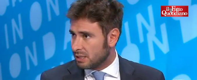 Copertina di Vitalizi, Di Battista: “Una vergogna. Ci sono 2600 ex parlamentari con questo privilegio. Ci costano 215 milioni all’anno”