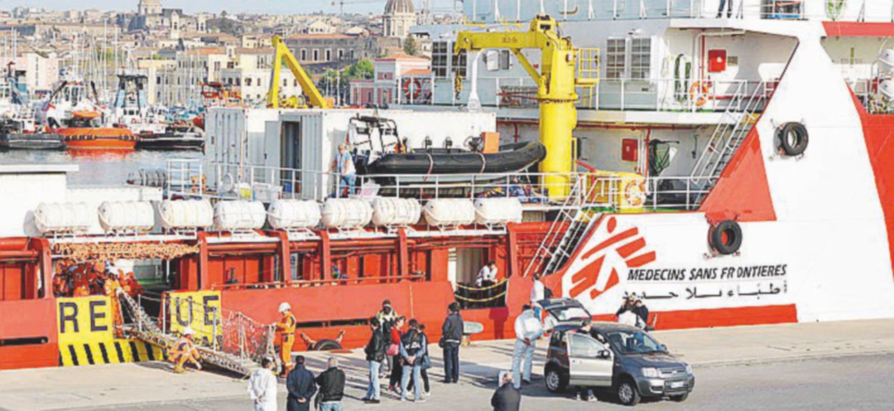 Copertina di Fermata a Palermo la nave di Msf: documenti mancanti
