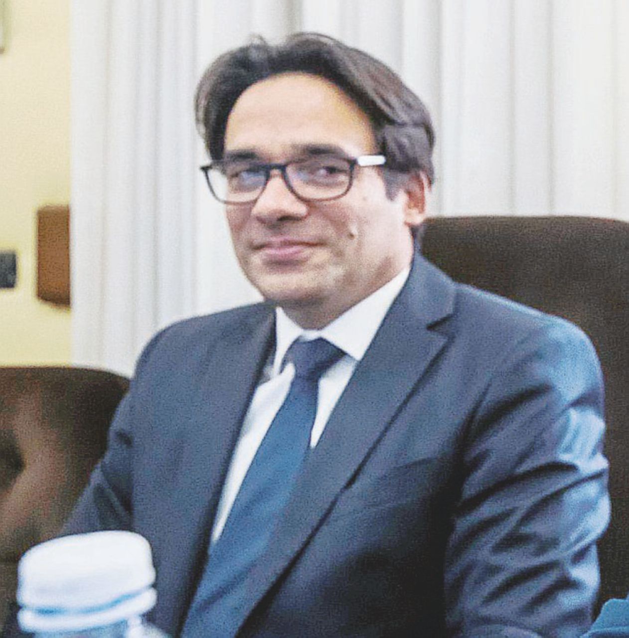 Copertina di Campidoglio, tagli e “doppia” moneta