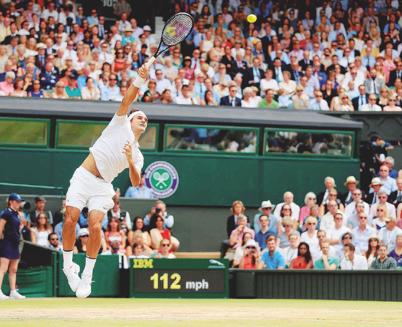 Copertina di Otto volte re di Wimbledon Federer non perde un set