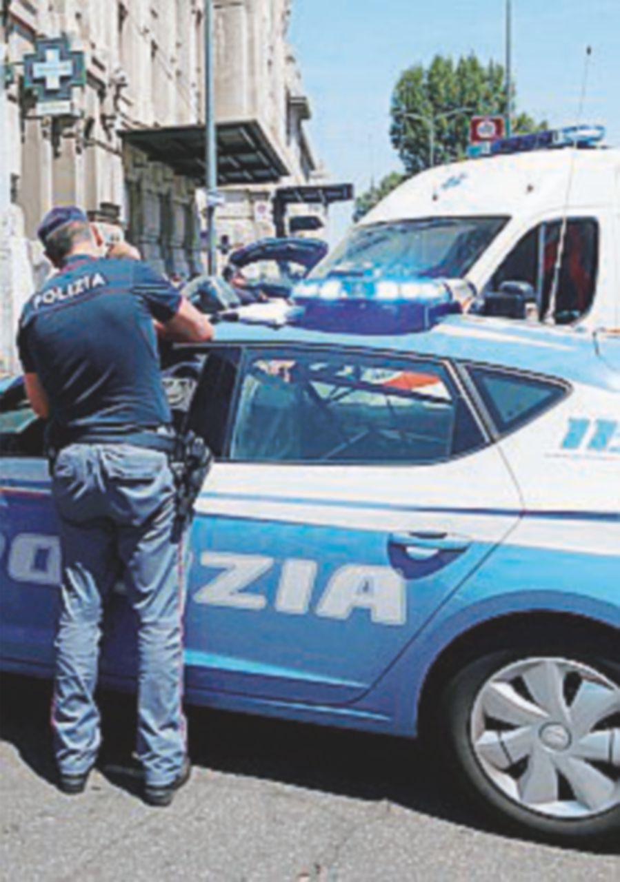 Migrante accoltella agente: invoca Allah ma non è un jihadista