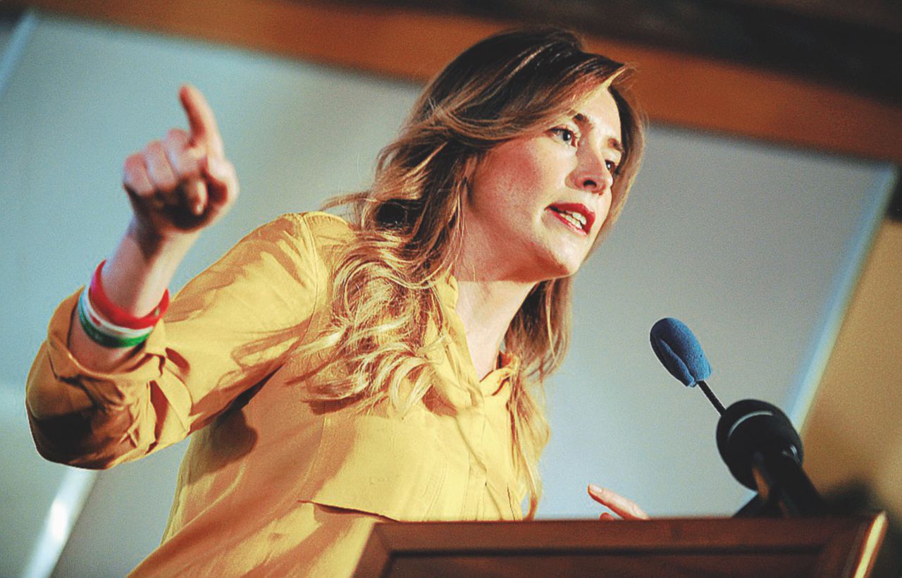 Copertina di Da Bonifazi a Verdini: tutti in fila dalla Boschi