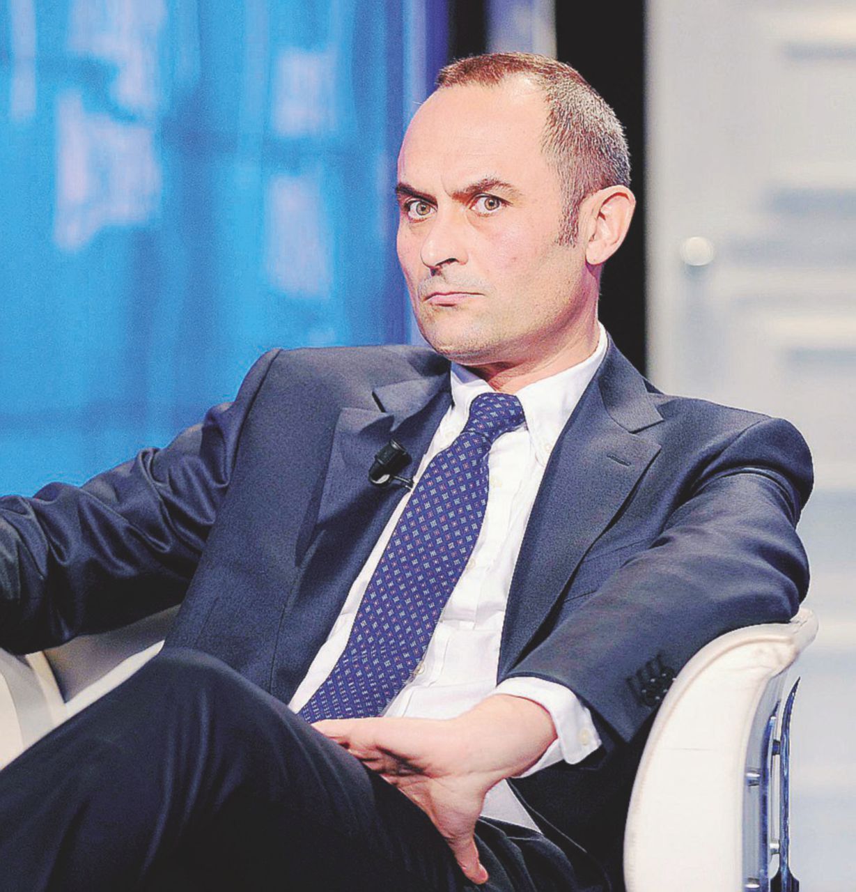 Gentiloni e Alfano cacciano il “berlusconiano” Costa