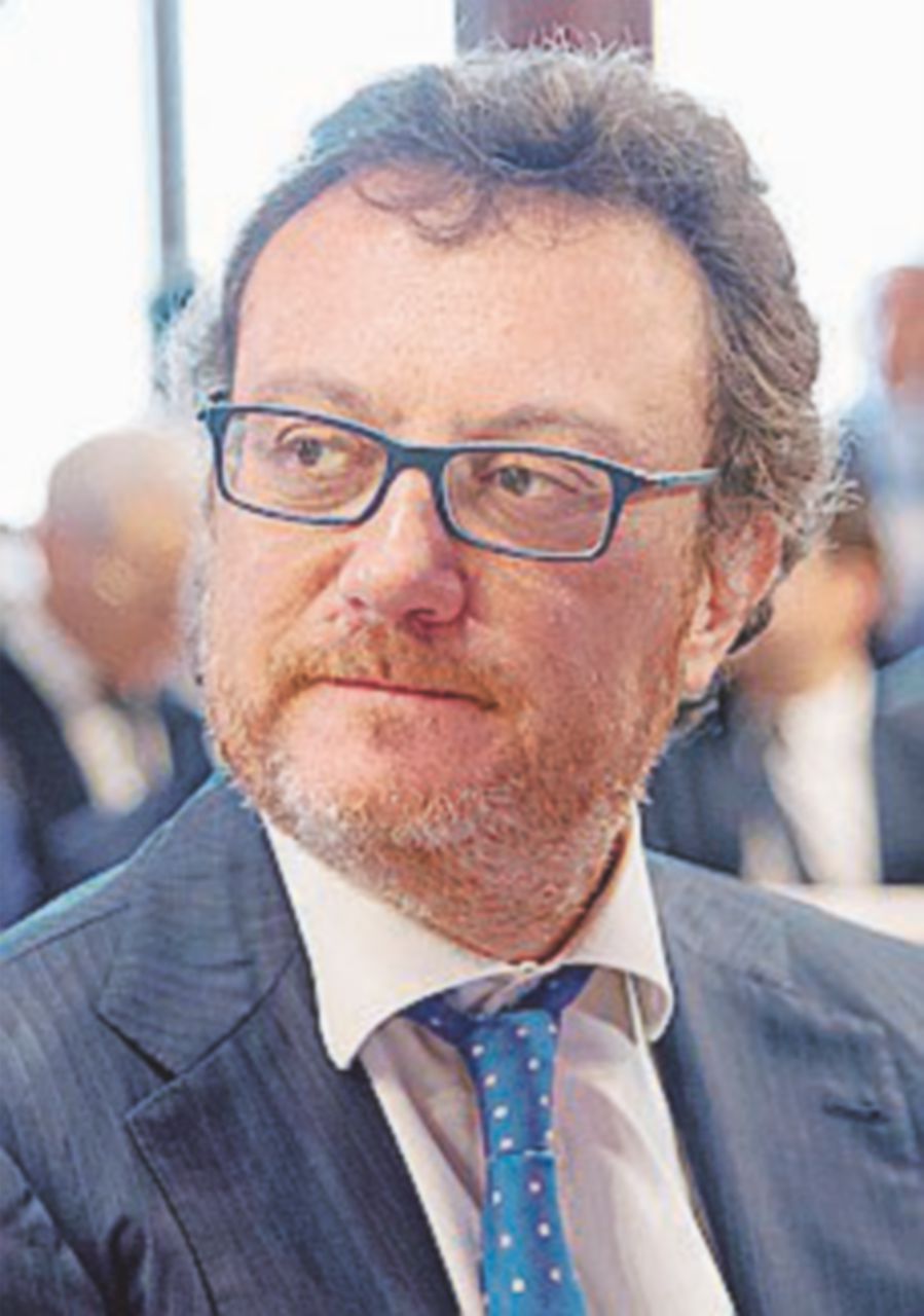 Orfeo difende Fazio e svela il contratto d’oro al conduttore