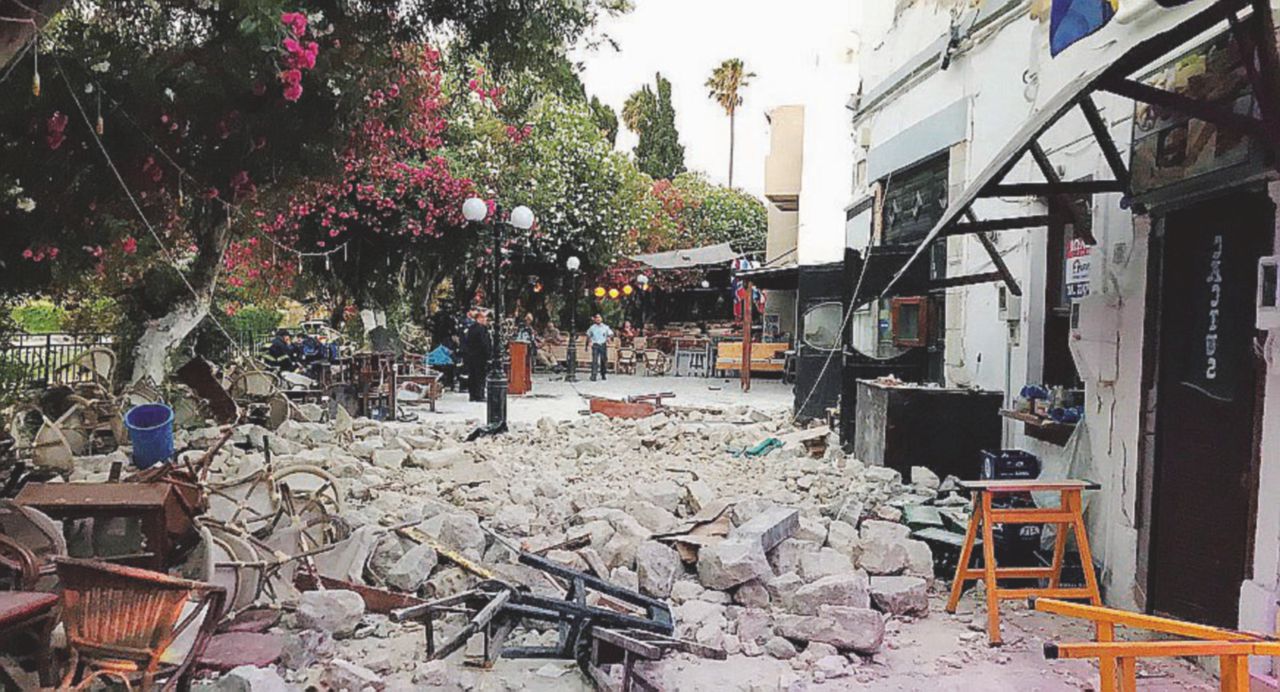 La terra trema e la vacanza diventa incubo