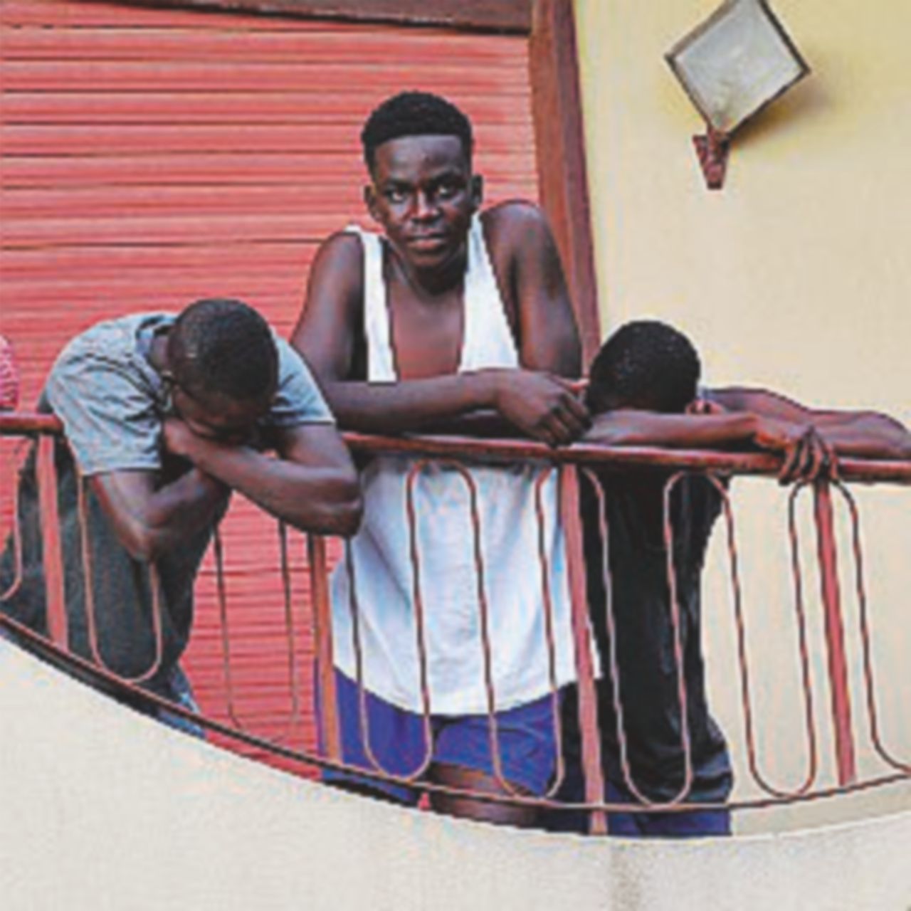 Copertina di Roncolevà, dove chi accoglie finisce vittima degli squadristi