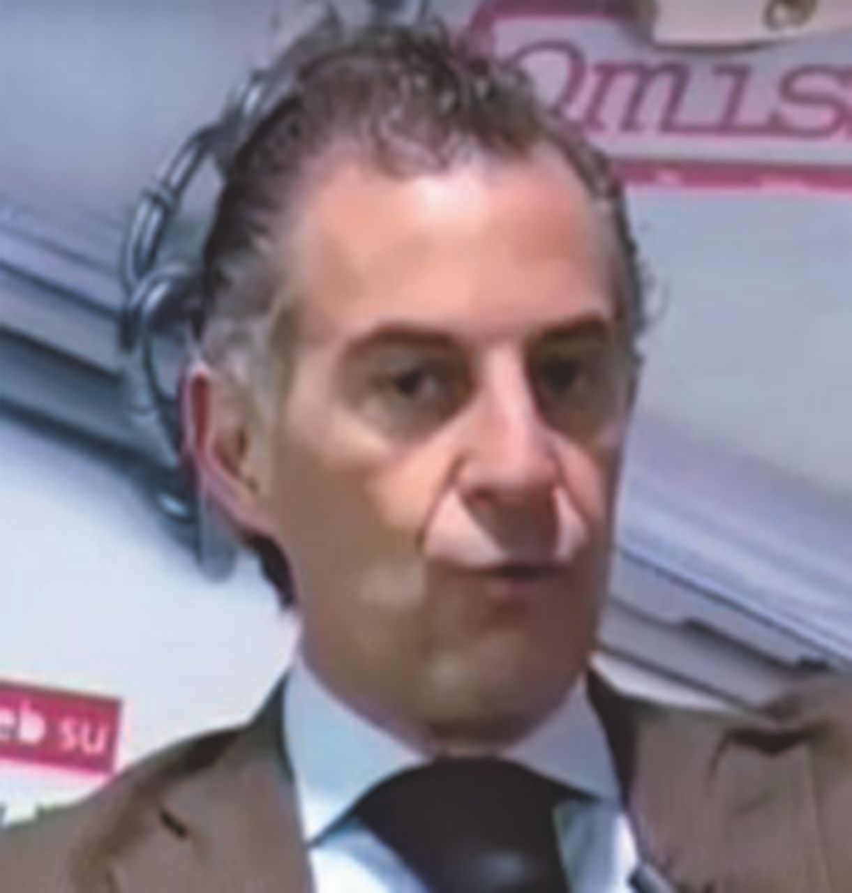 Avvisa la dirigente Inps, pm censurato