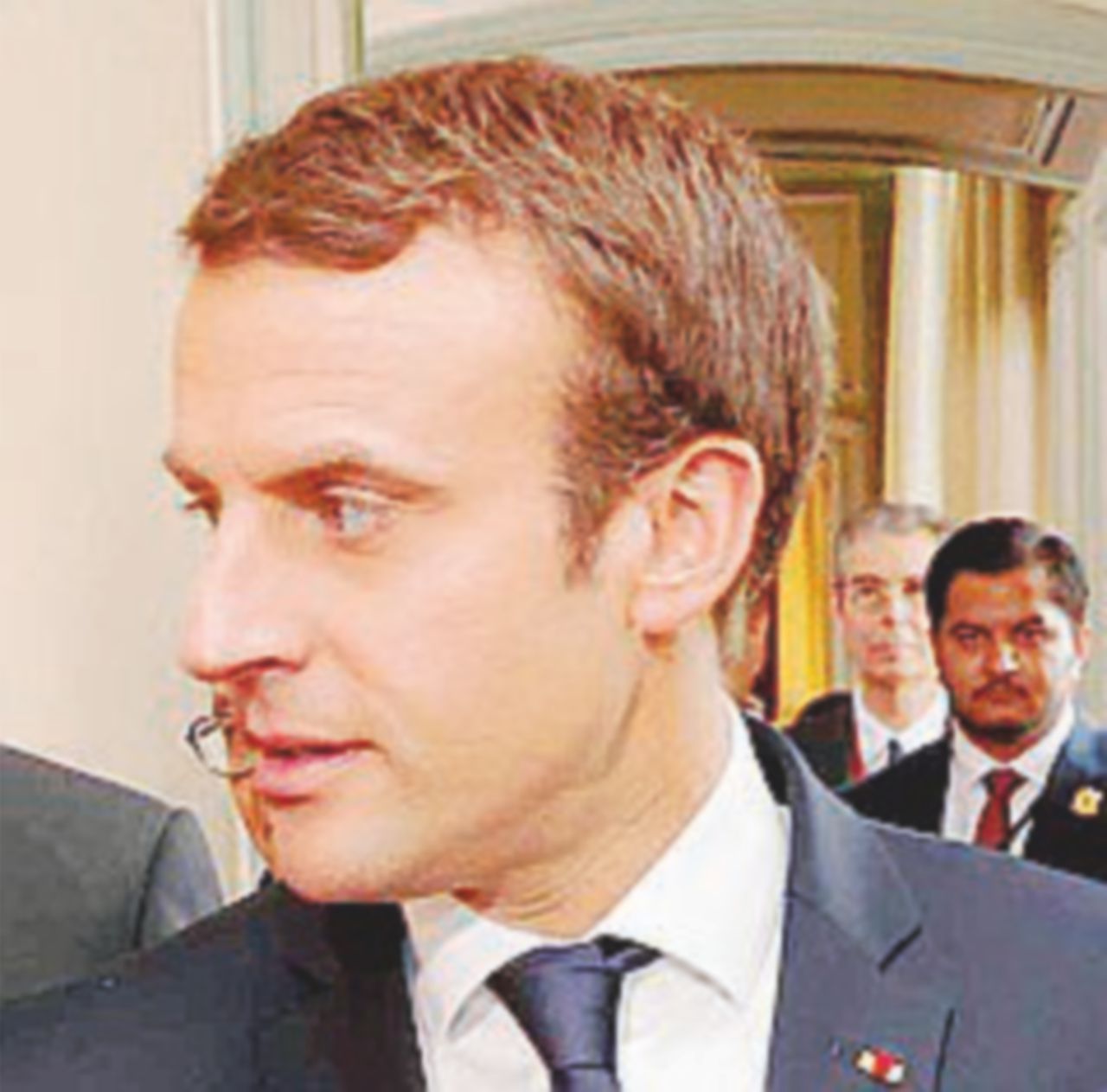 Copertina di Lo schiaffo di Macron: Parigi nega il controllo su Stx a Fincantieri