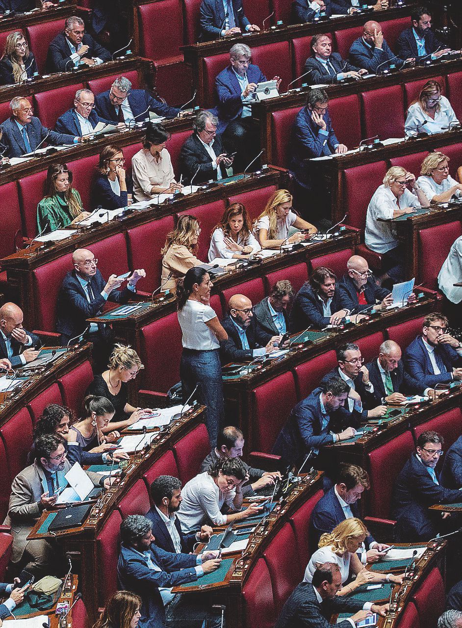 Vitalizi: la Camera li taglia, ma il Senato vuole salvarli