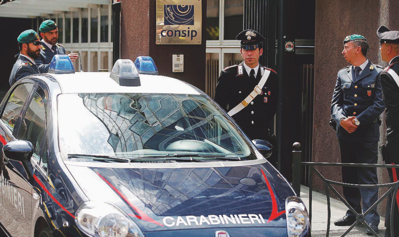 Nella difesa della famiglia imbarca anche la figlia, ma è solo propaganda