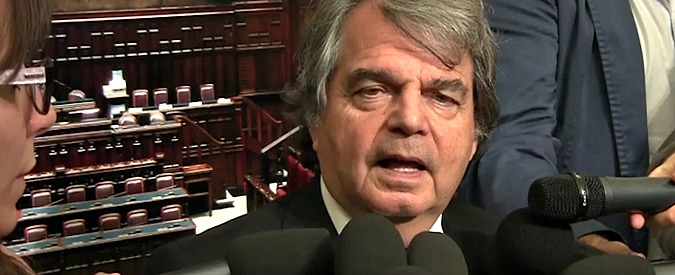 Copertina di Vitalizi, Brunetta (FI): “Aboliti dal centrodestra nel 2011. Testo di oggi è incostituzionale e vetrina per Grillo”