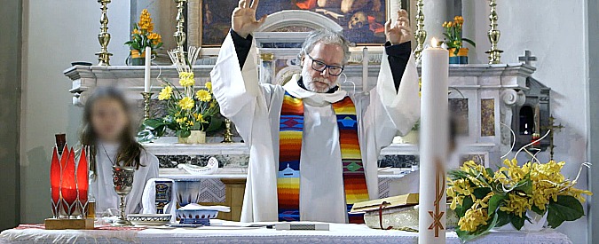 Copertina di Gay e cattolici, “così conciliamo fede e omosessualità”. Su Vice le storie di chi lotta per cambiare la Chiesa dall’interno