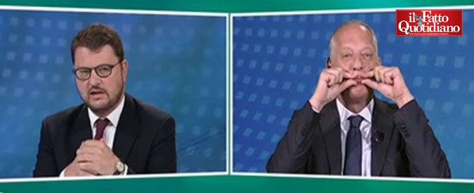 Copertina di Pd, Migliore: “Renzi andò al governo contro politica europeista di Bersani e Letta”. Gomez sorride e il deputato si infuria