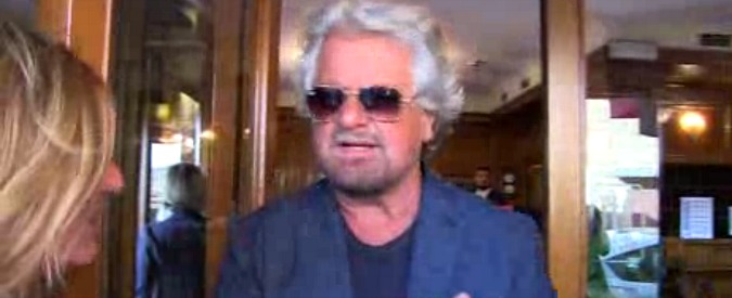 Copertina di Roma, Grillo scherza: “Siccità, caldo ed effetto serra non c’erano prima della Raggi”