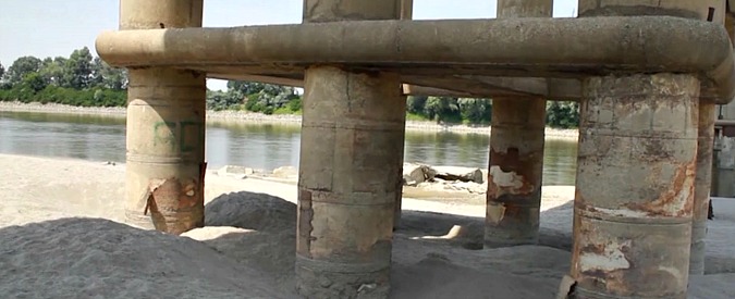 Copertina di Siccità, ecco l’Italia dell’emergenza idrica distretto per distretto. La videoscheda