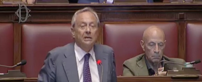 Copertina di Vitalizi, la difesa dell’on. Marotta (Ap): “Non si tocchino i diritti acquisiti: ci abbiamo costruito il futuro della famiglia”