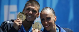 Copertina di Mondiali di nuoto, duo Minisini e Flamini conquista l’oro nel sincronizzato misto portando in acqua “L’urlo da Lampedusa”
