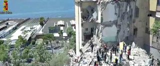Copertina di Torre Annunziata, crollo della palazzina: le immagini del disastro riprese dall’alto
