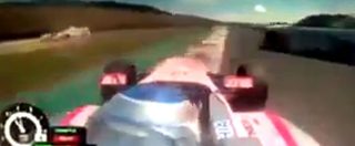 Copertina di Paura in Formula 4: un suv entra in pista ma la pilota non rallenta. La scena è da brividi