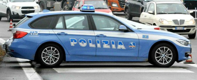 Torino, aghi sparati contro i passanti da un’auto in corsa: cinque feriti