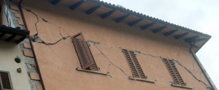 Copertina di Terremoto, in Centro Italia s’indaga su migliaia di “furbetti del contributo”: false dichiarazioni per intascare l’aiuto di Stato