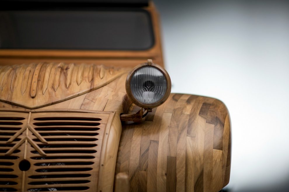Citroen, la 2cv tutta di legno è uno spettacolo foto il fatto ... Come è fatto il legno