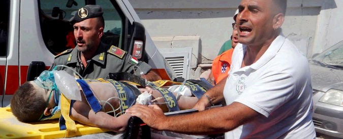 Terremoto a Ischia, Ciro ha salvato suo fratello Mattias: “Lo ha spinto sotto il letto, poi ha aiutato i soccorritori”