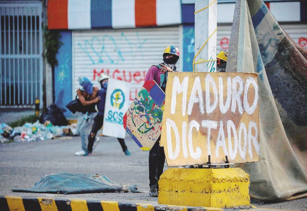 Le proteste –  In gallery, scontri con la polizia a Caracas  e sit- in contro il governo Ortega  – Ansa/LaPresse