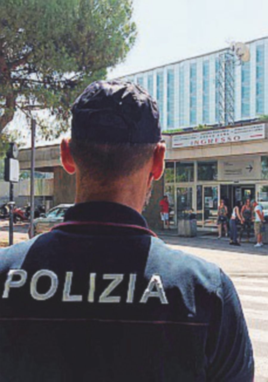 Morfina a un neonato per non farlo piangere. Infermiera in carcere Morfina a un neonato per non farlo piangere. Infermiera in carcere