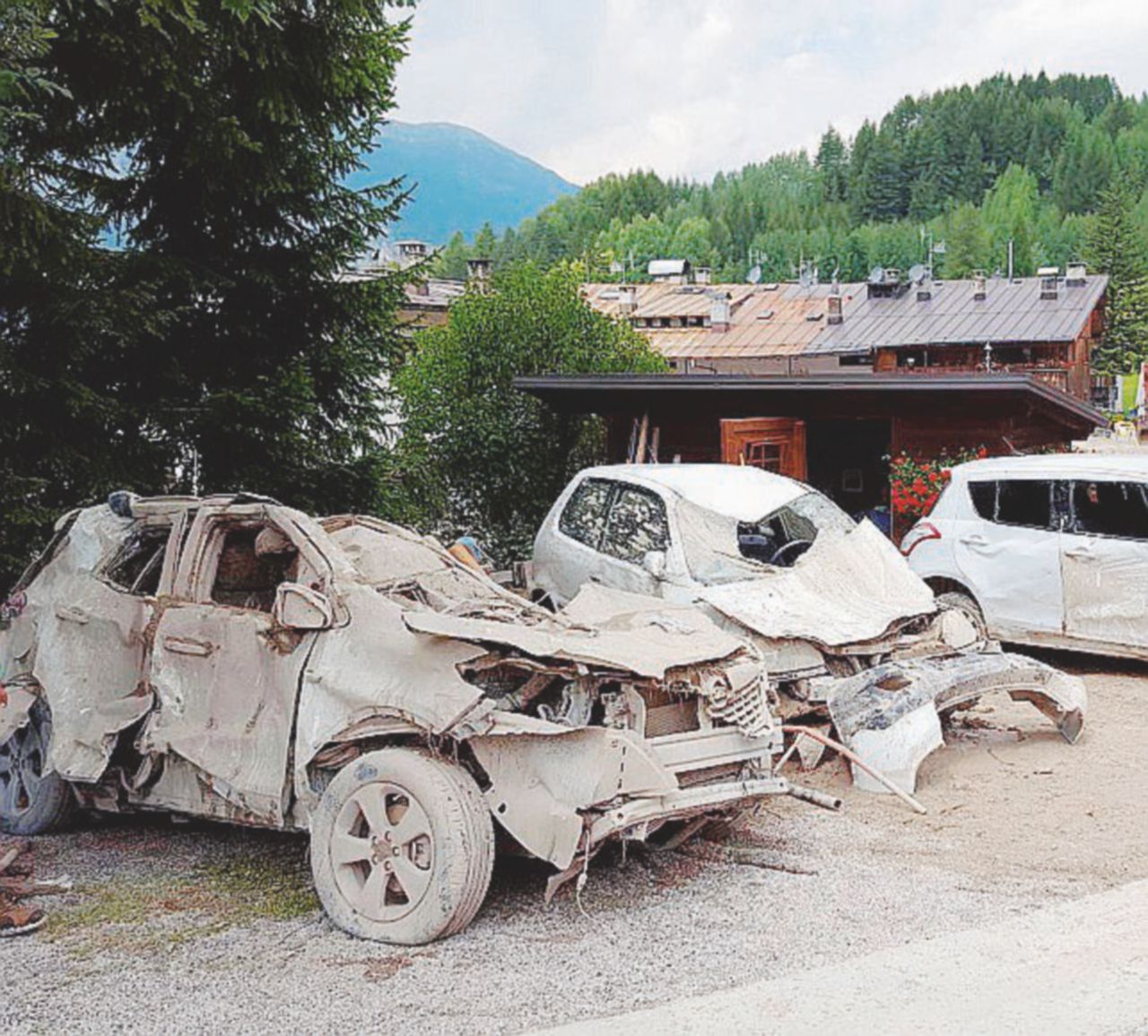 Stavolta a Cortina d’Ampezzo la valanga è di fango Stavolta a Cortina d’Ampezzo la valanga è di fango