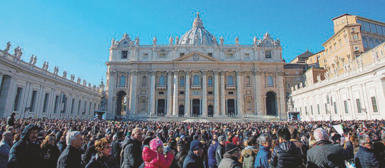 Profughi, Minniti trova sponde in Vaticano Profughi, Minniti trova sponde in Vaticano