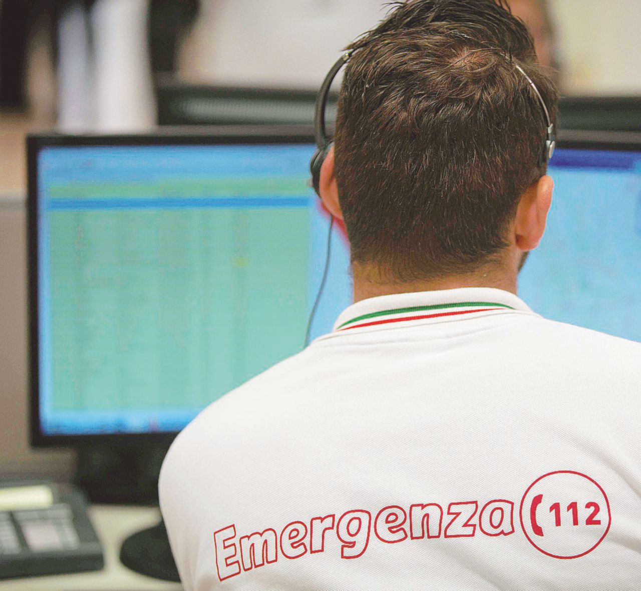 Il Nue - Il 112 è il Numero unico di emergenza attivo in tutta l’Unione europea - LaPresse La roulette dell’emergenza: il 112 funziona solo a metà