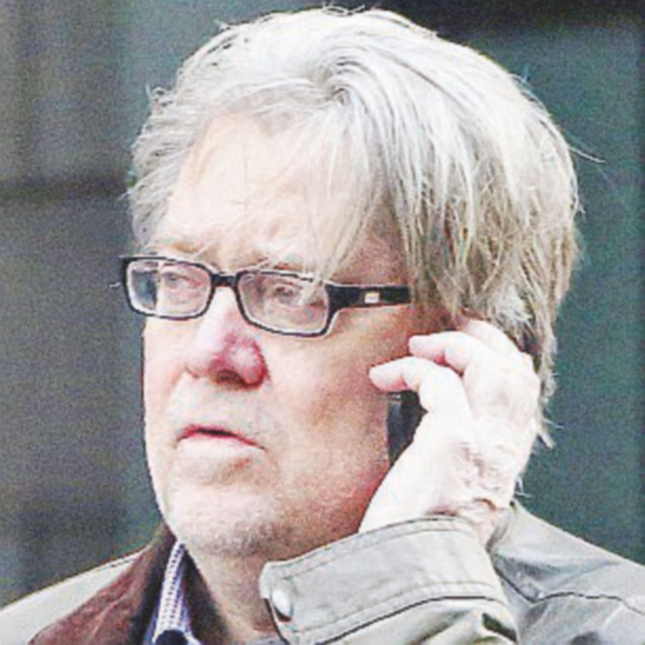 Steve Bannon da guru-ultrà ad Apprentice: “Sei fuori!” Steve Bannon da guru-ultrà ad Apprentice: “Sei fuori!”