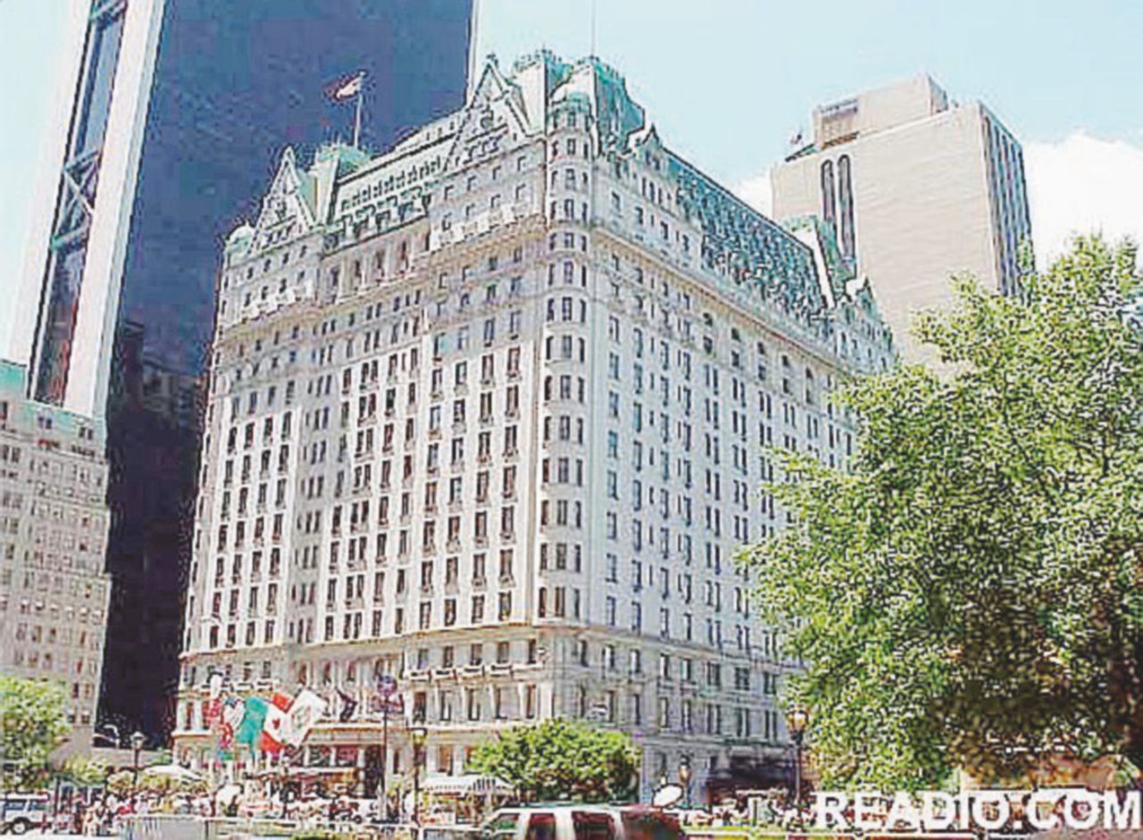 Icona del cinema - Decine i film girati nell’hotel all’angolo di Central Park costruito nel 1907. Ospiti storici Truman Capote e Marilyn Monroe Asta record per la “monna Lisa” di Trump
