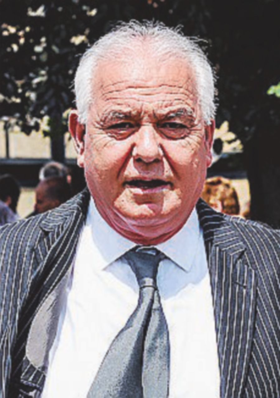 Buccinasco, Papalia chiede il silenzio. Il sindaco: non lo avrà Buccinasco, Papalia chiede il silenzio. Il sindaco: non lo avrà