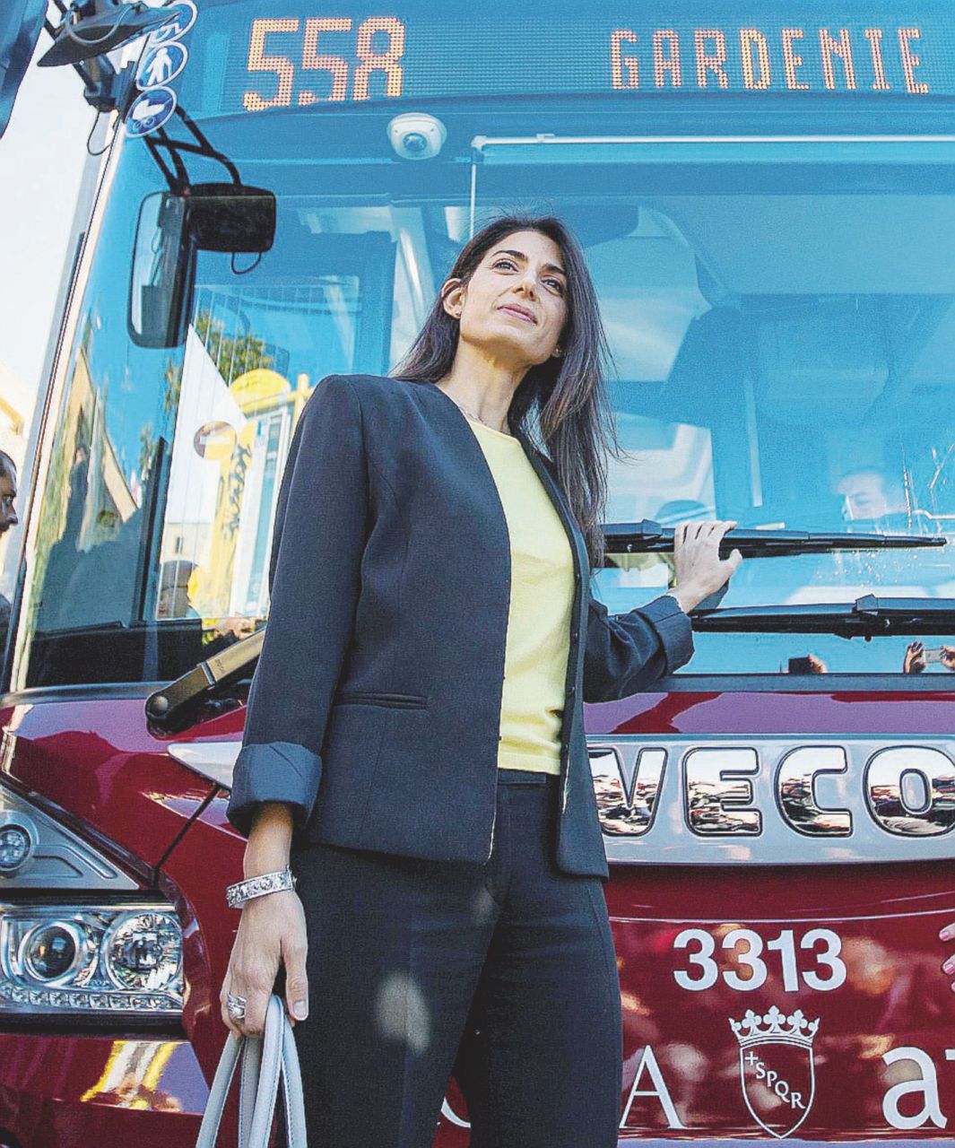 Sindaca di Roma - Virginia Raggi ha avuto diversi problemi con le nomine - Ansa Cantone apre un’inchiesta sul triplo incarico all’Atac