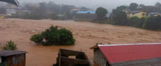 Copertina di Sierra Leone, oltre 300 morti nella capitale a causa di una frana provocata dalle alluvioni: “Distrutto un quartiere”