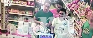 Copertina di Attentato a Barcellona, i terroristi ridono al supermercato prima dell’attacco a Cambrils